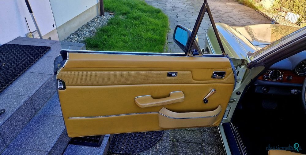 1972' Mercedes-Benz 280 photo #6