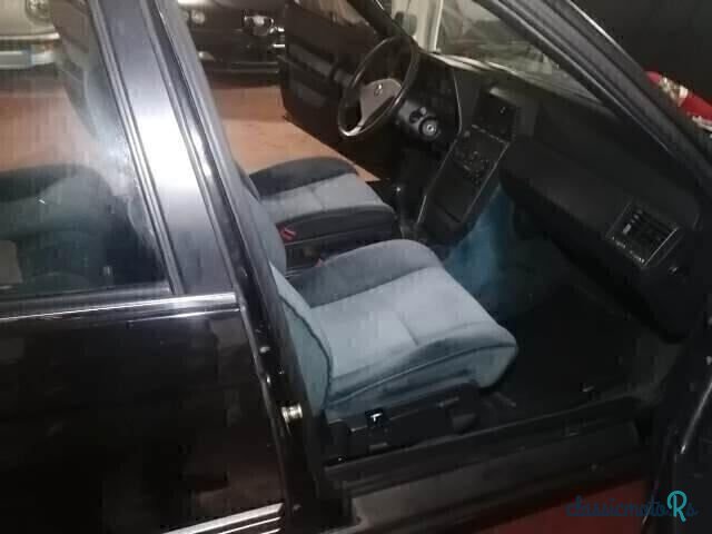 1989' Alfa Romeo 164 photo #5