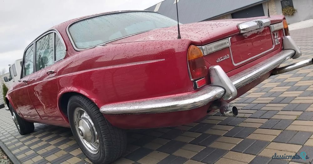 1974' Jaguar XJ photo #5