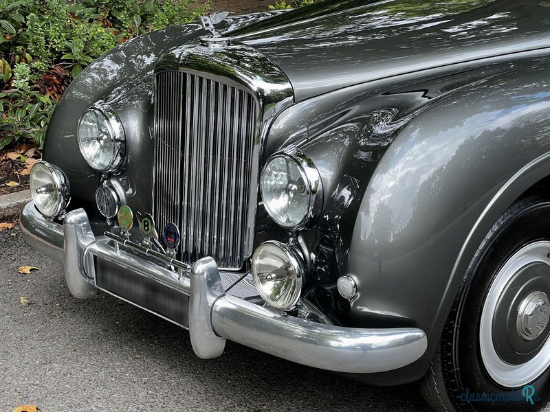1954' Bentley R Type photo #2
