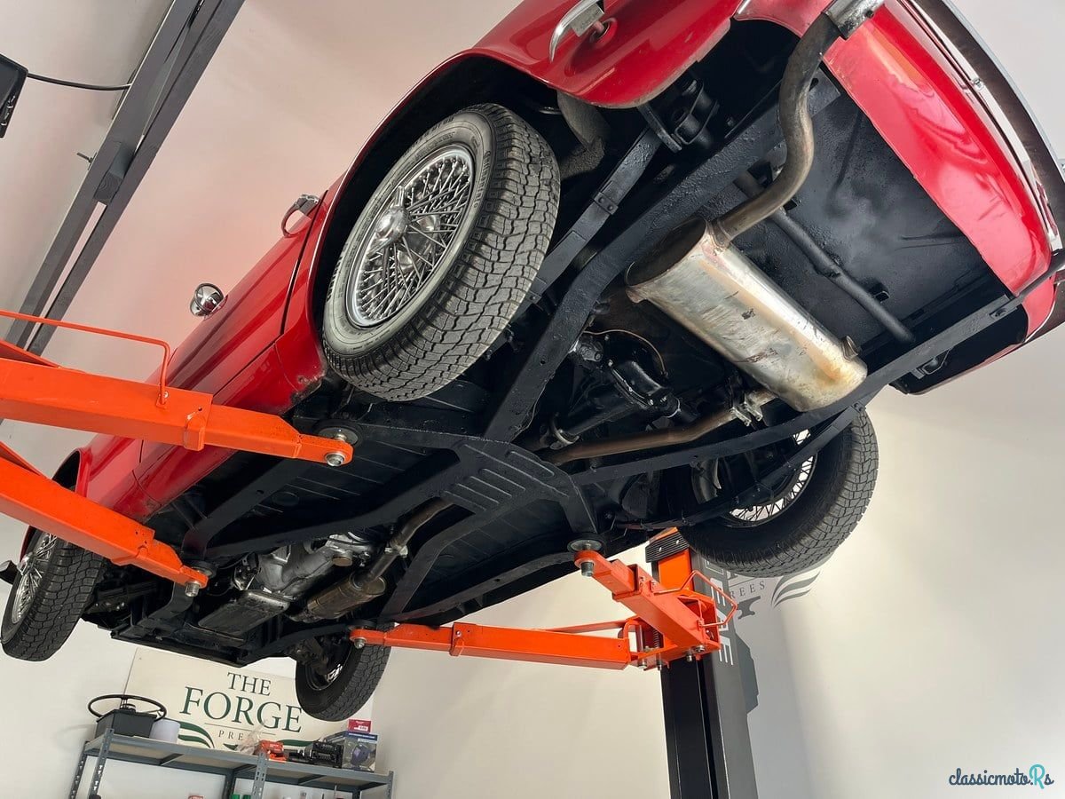 1967' Triumph TR4 photo #4