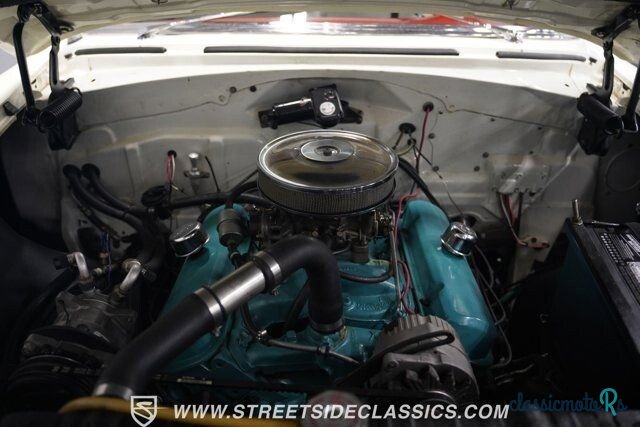 1956' Pontiac Star Chief photo #3