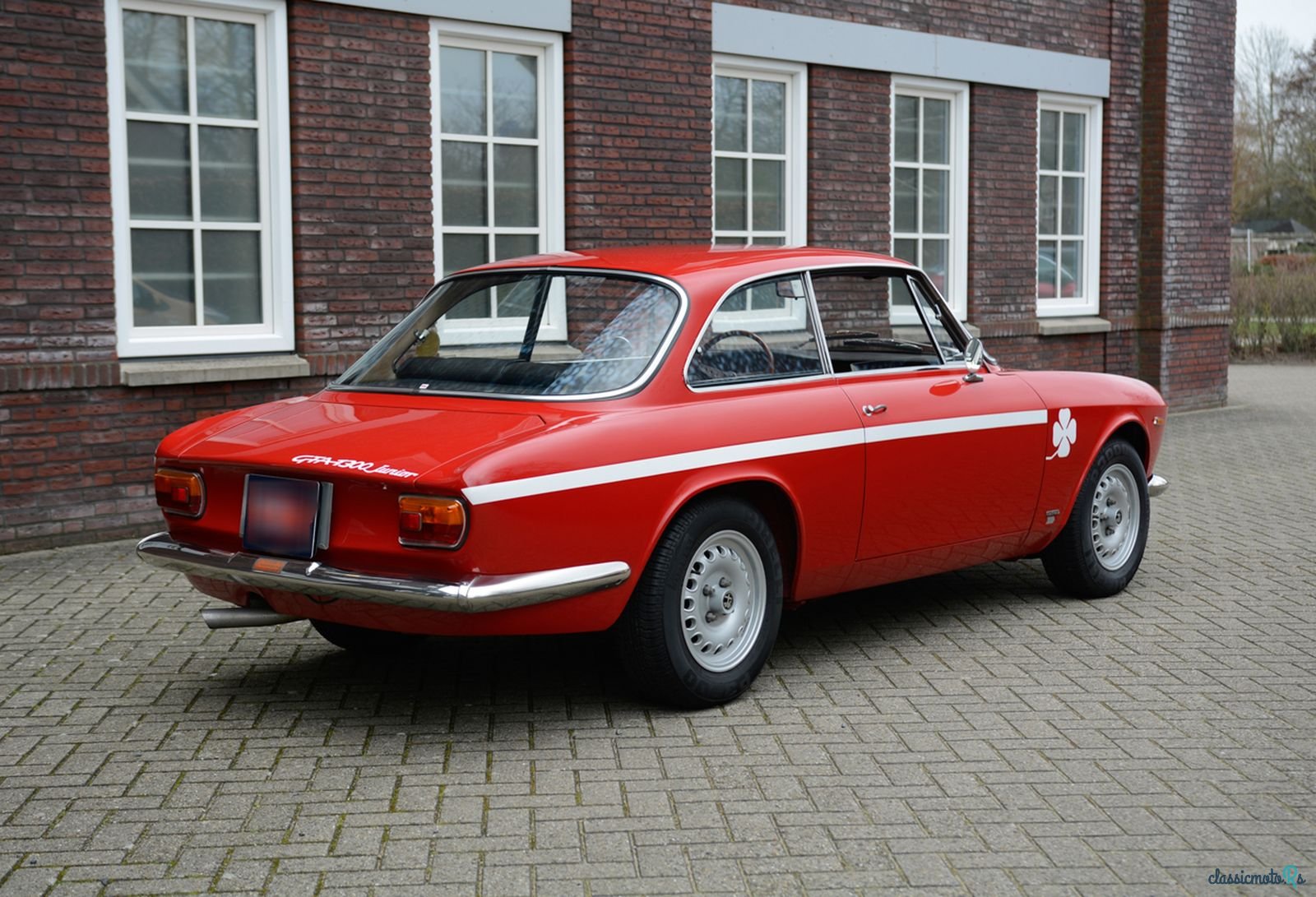 1968' Alfa Romeo Giulia 1300 Junior photo #3