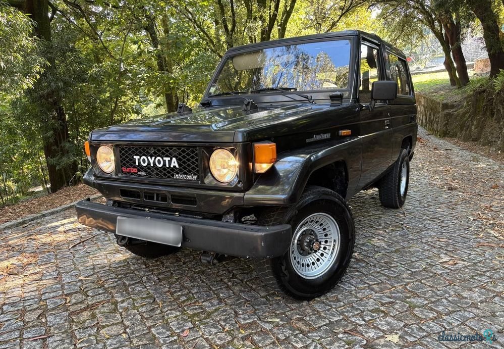 1990' Toyota Land Cruiser 250 Td photo #1