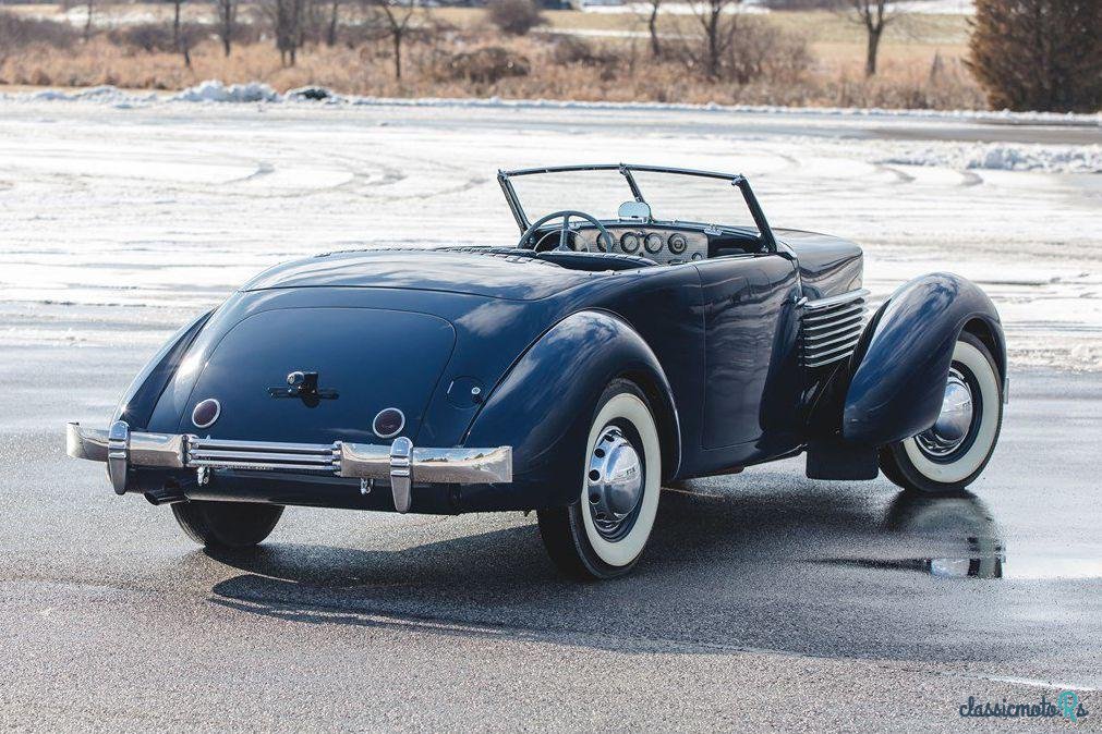 1937' Cord 812 Phaeton photo #5