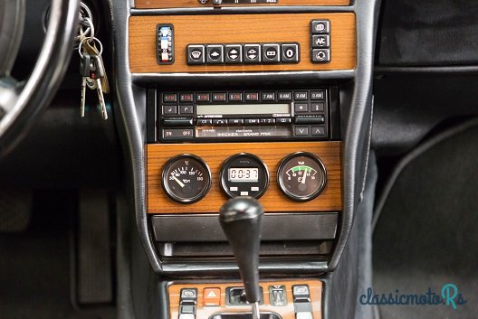 1986' Mercedes-Benz 190 photo #3