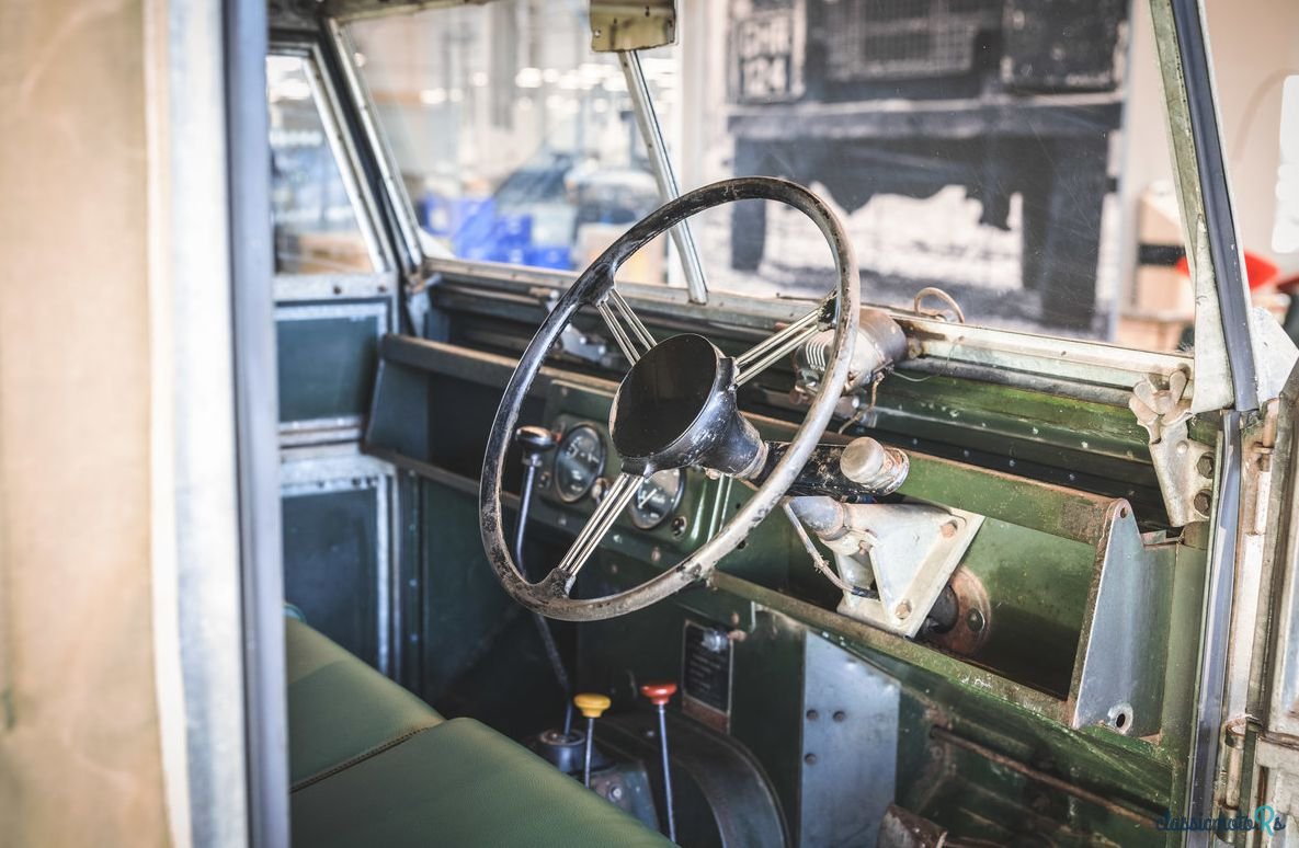 1957' Land Rover 88 photo #3