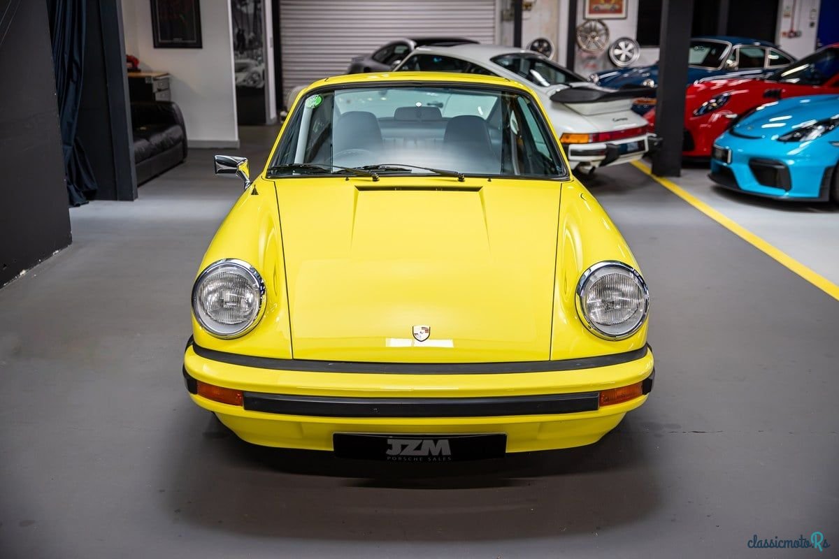 1975' Porsche 911 photo #2