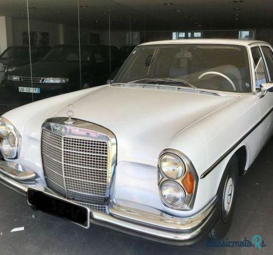 1970' Mercedes-Benz S-280 photo #6