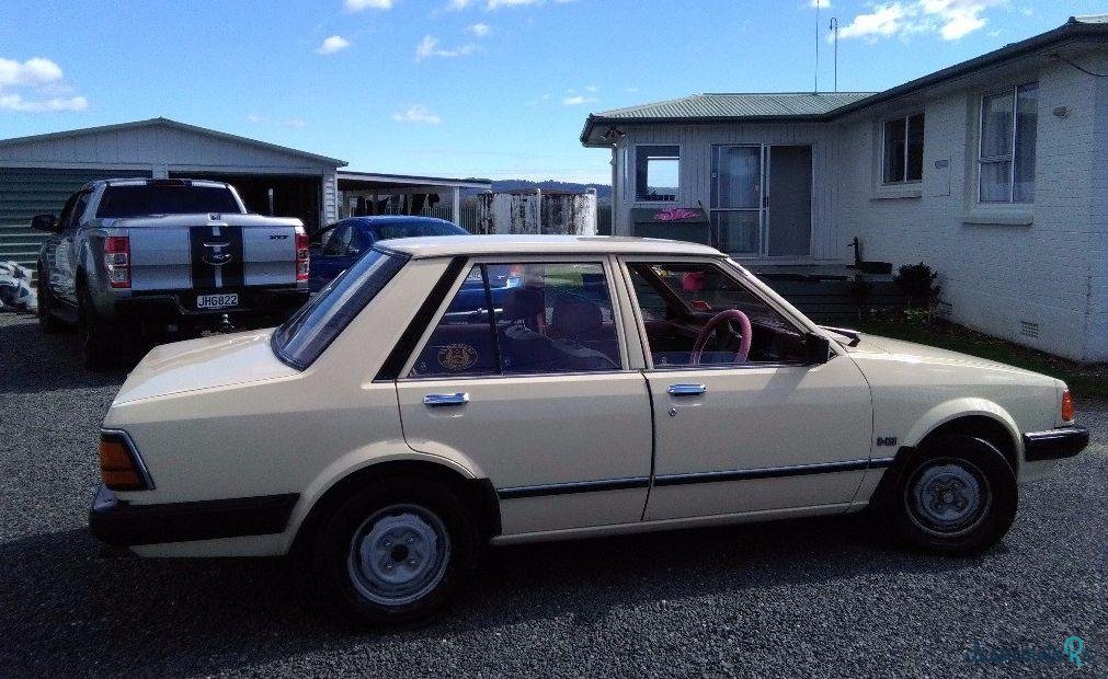 1985' Ford Laser photo #3