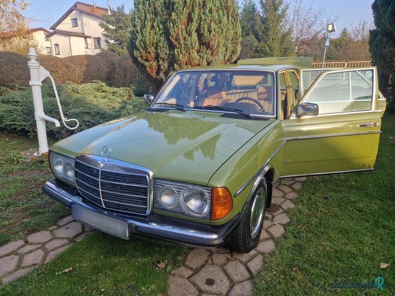 1980' Mercedes-Benz W123 photo #2