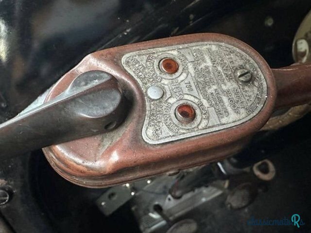 1927' Studebaker Commander photo #2