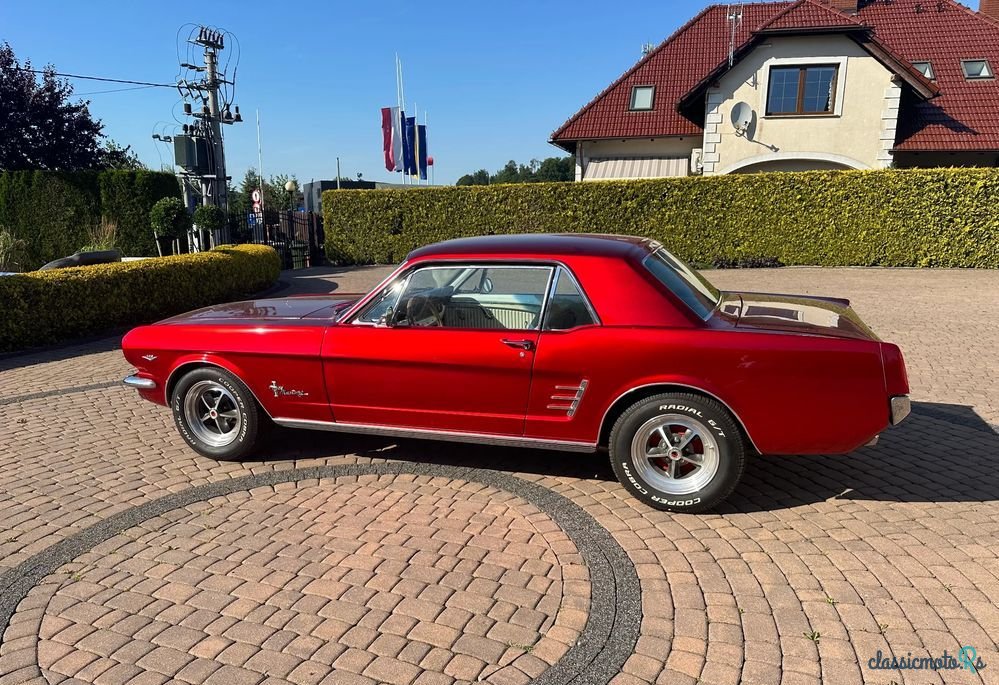 1965' Ford Mustang photo #1