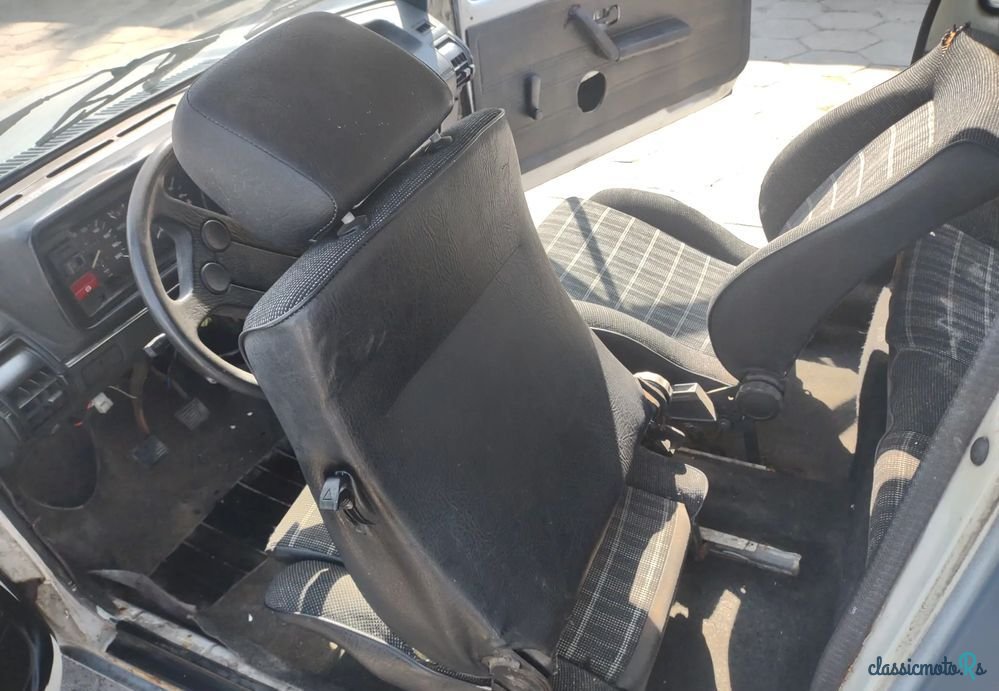 1980' Volkswagen Golf 1.1 L photo #4