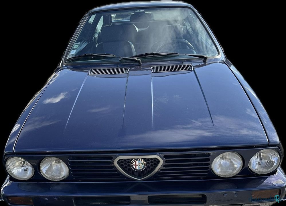 1984' Alfa Romeo Sprint Veloce 1.3 photo #1