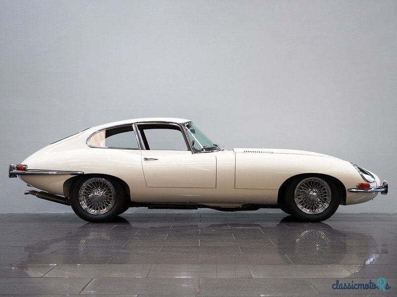 1963' Jaguar E-Type photo #2