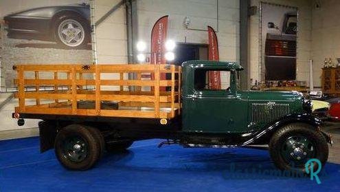 1934' Ford V8 Model 32 photo #3