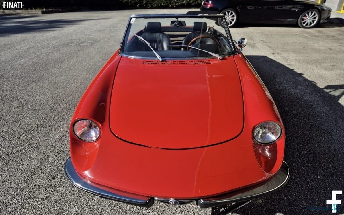 1975' Alfa Romeo Spider photo #5