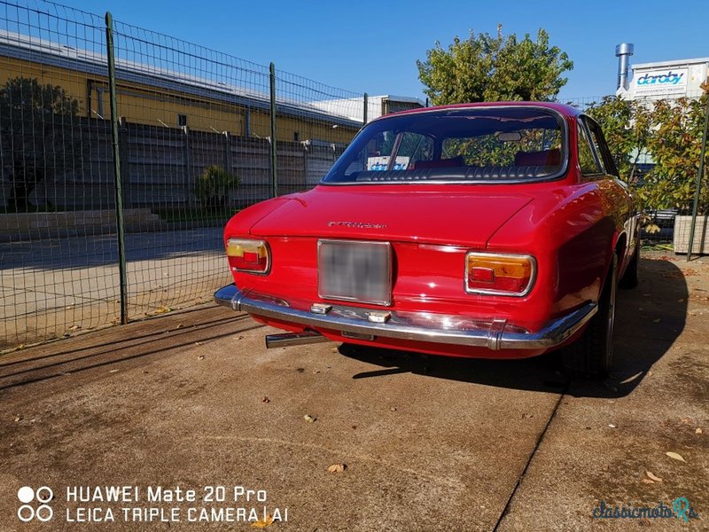 1971' Alfa Romeo GT photo #4