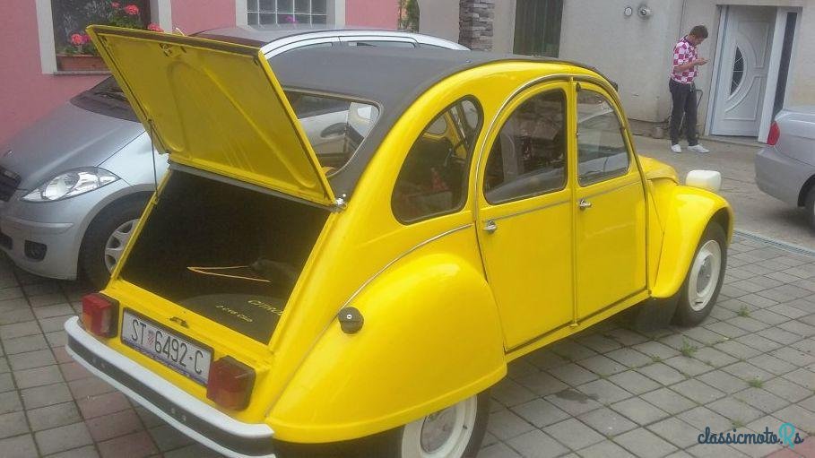 1974' Citroen 2CV Spaček photo #2