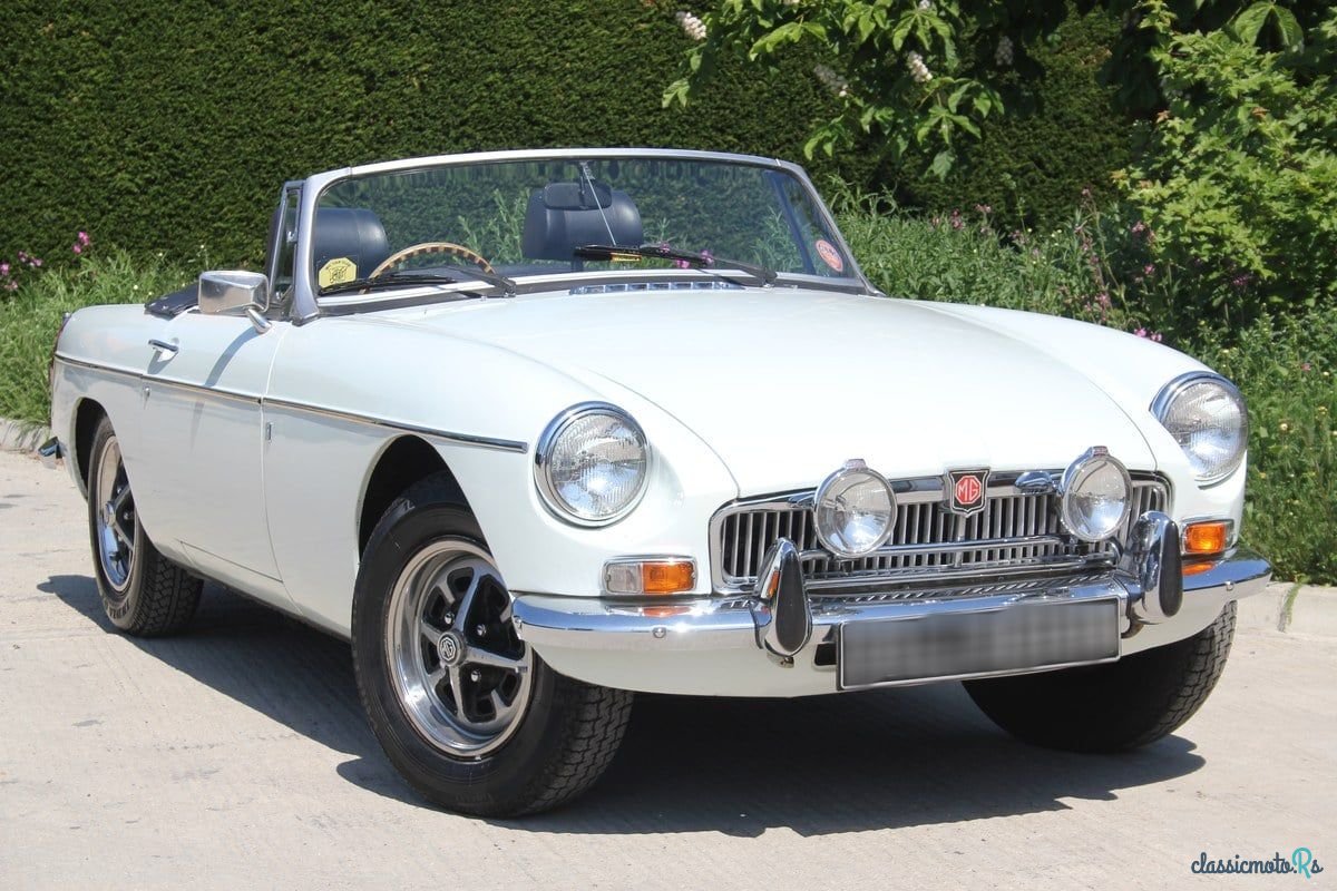 1973' MG MGB photo #1