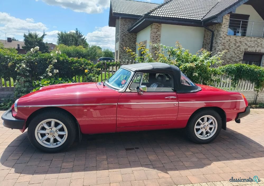 1977' MG MGB photo #2