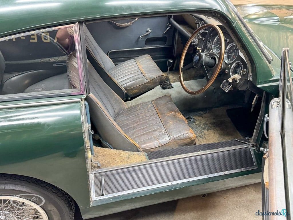 1958' Aston Martin Db2/4 photo #2
