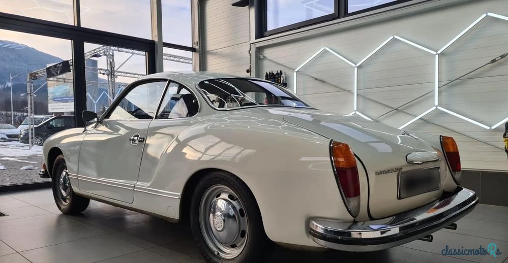 1971' Volkswagen Karmann Ghia photo #4