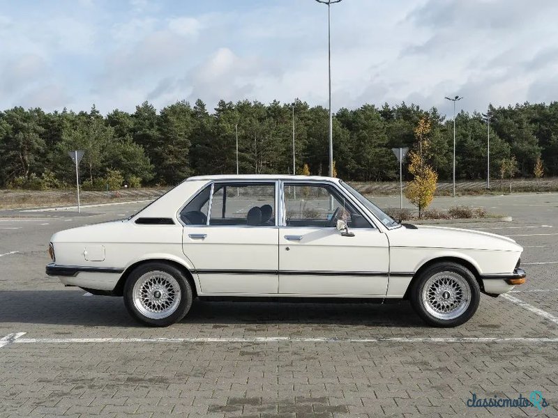 1977' BMW Seria 5 photo #4