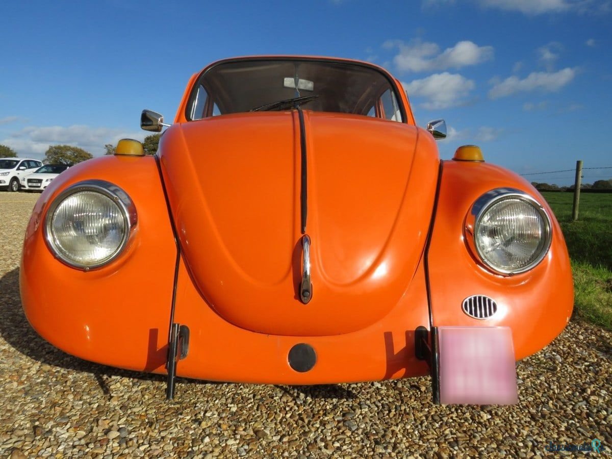 1973' Volkswagen Beetle photo #2