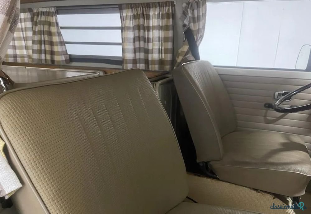 1969' Volkswagen Type 2 photo #6