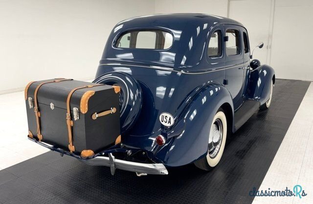 1936' Ford Model 68 photo #6
