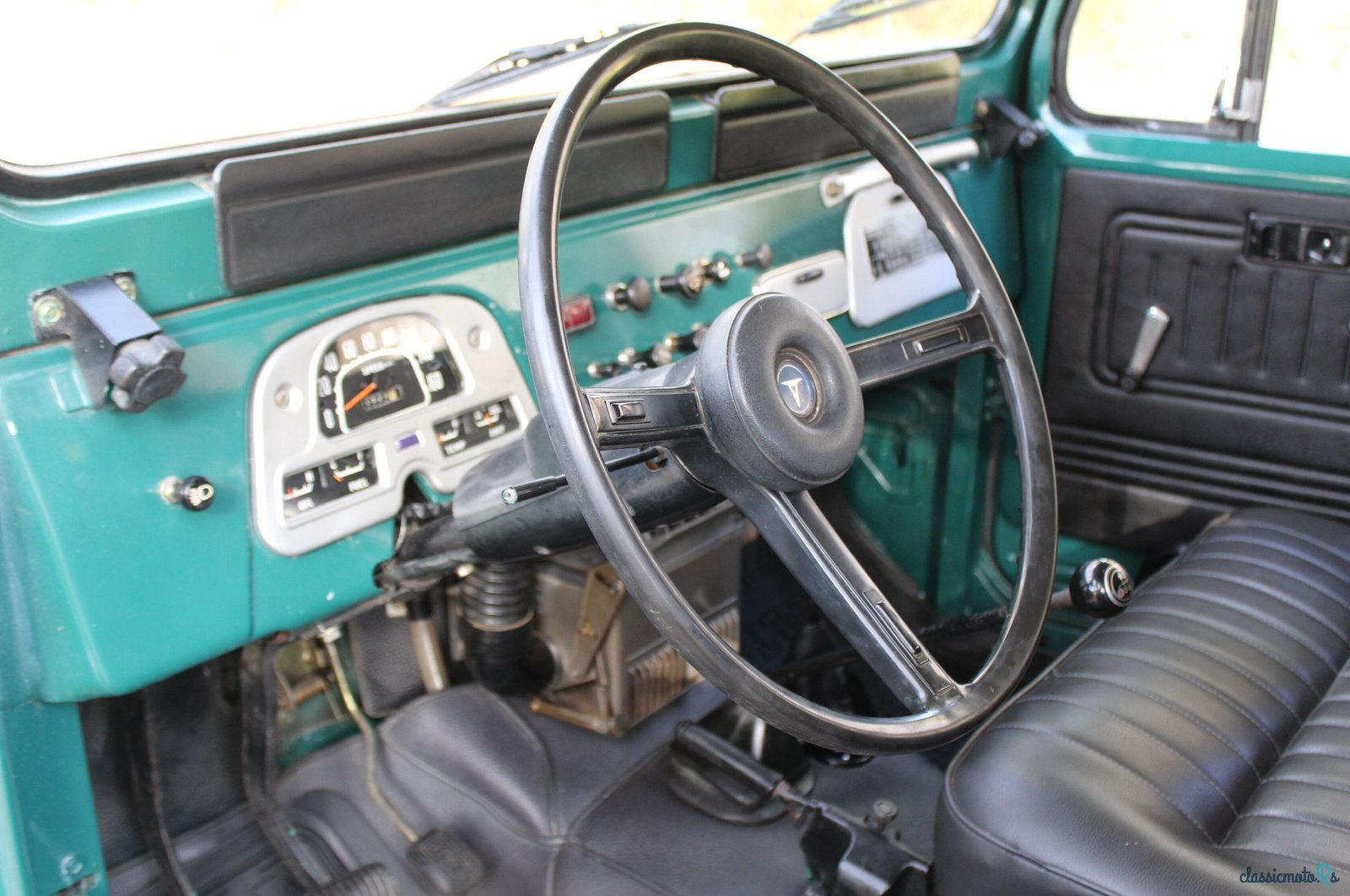 1979' Toyota Land Cruiser photo #3