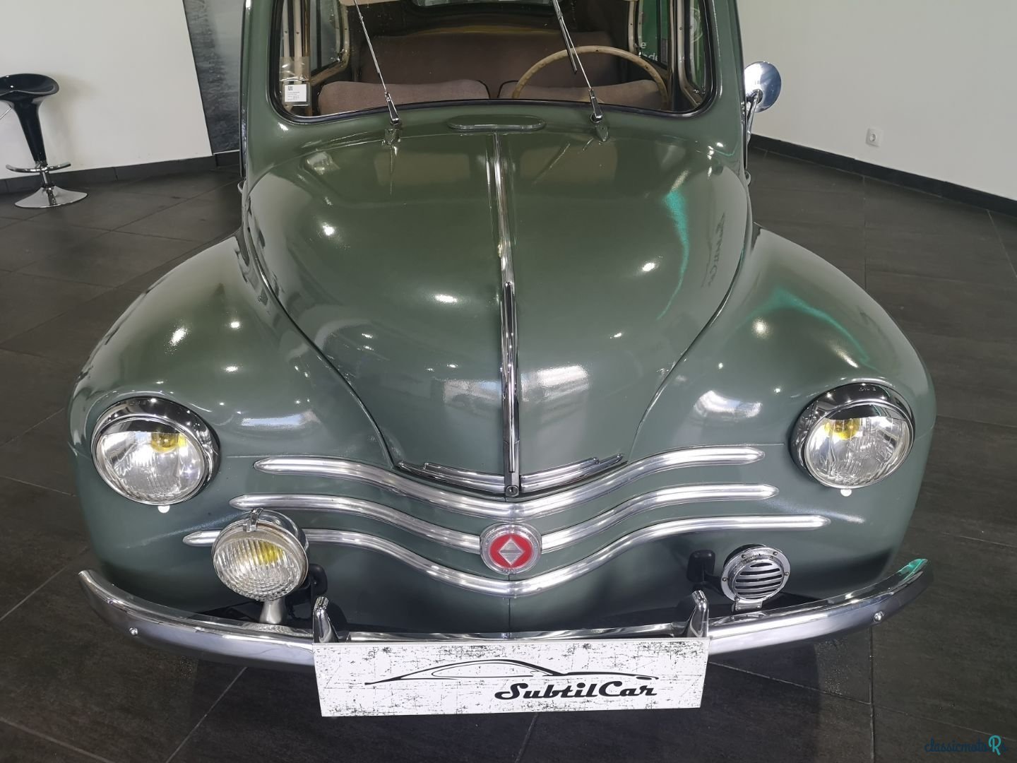 1954' Renault 4 photo #5