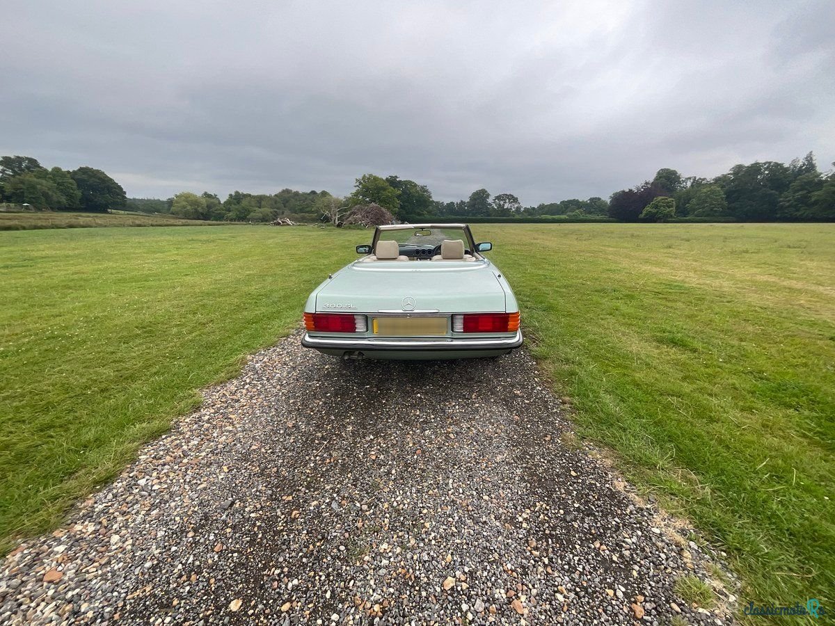 1989' Mercedes-Benz Sl Class photo #4
