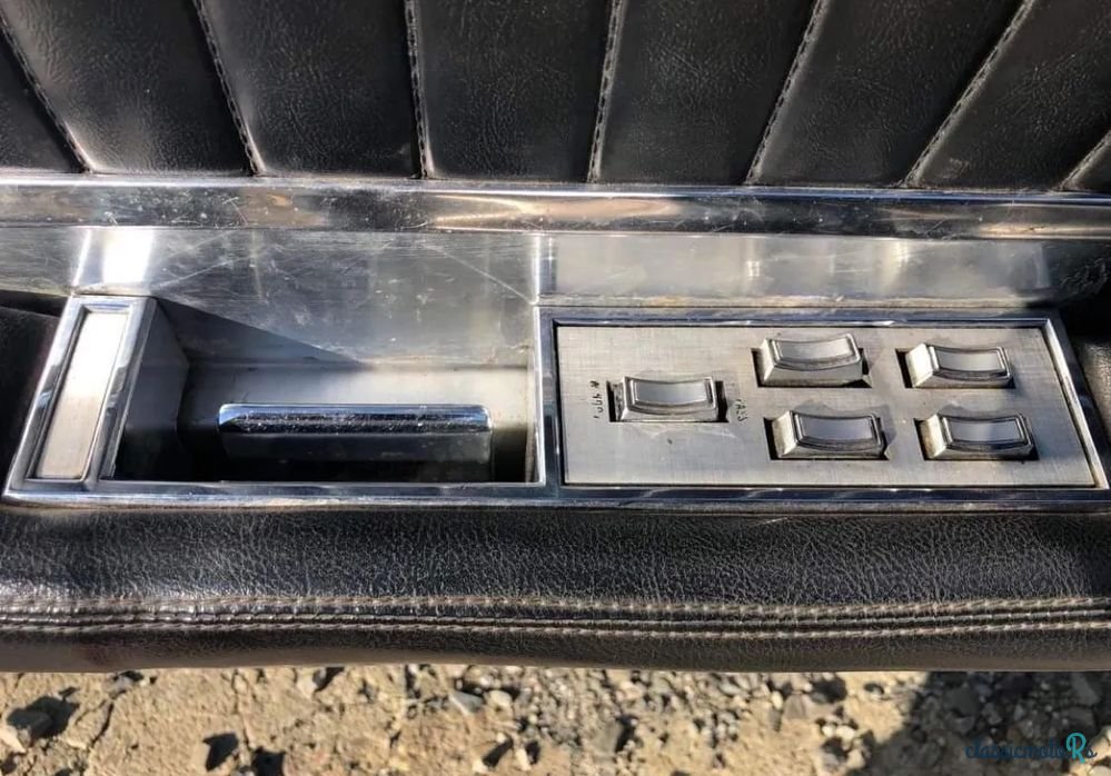 1968' Ford Thunderbird photo #5