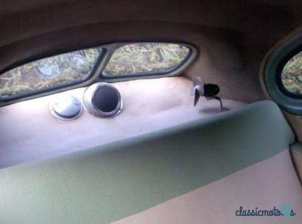 1947' Volvo PV444 photo #1