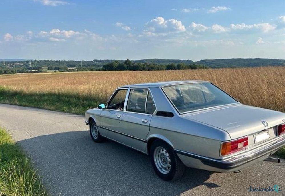 1979' BMW Seria 5 520 photo #3