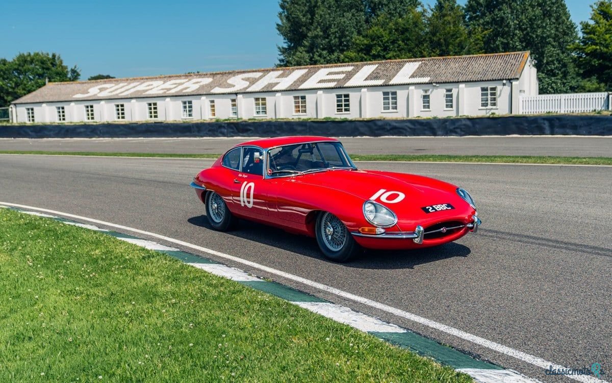 1962' Jaguar E-Type photo #1