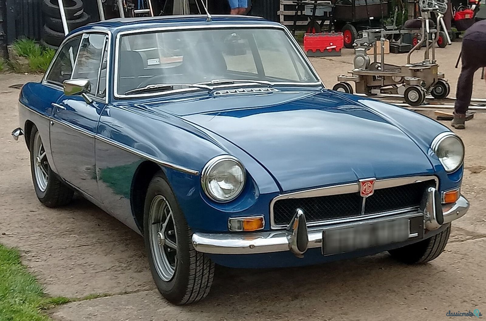 1972' MG B Gt photo #1