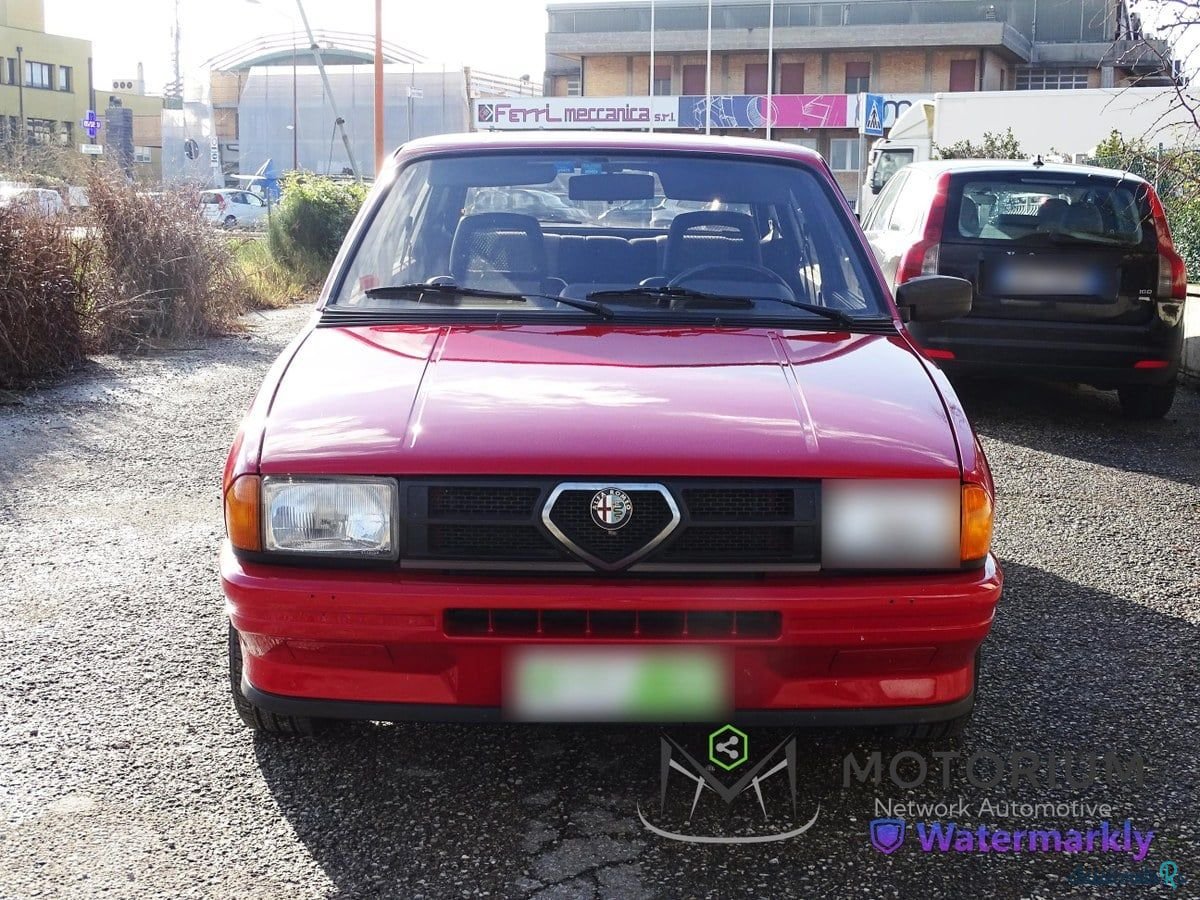 1985' Alfa Romeo 33 photo #4