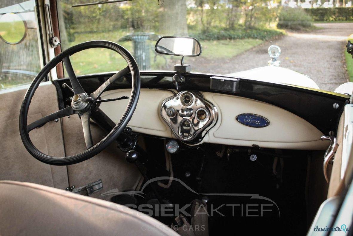 1928' Ford Model T photo #2