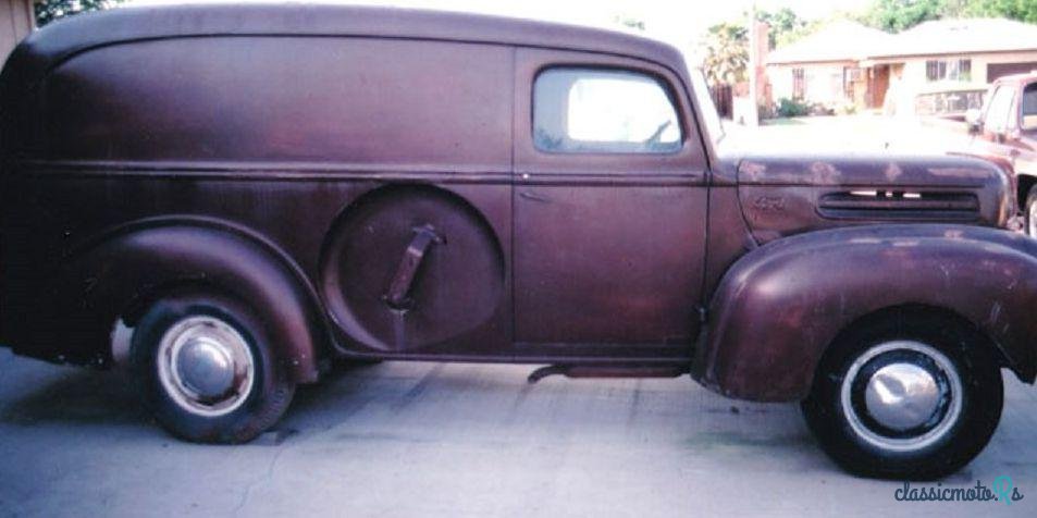1946' Ford Truck photo #2