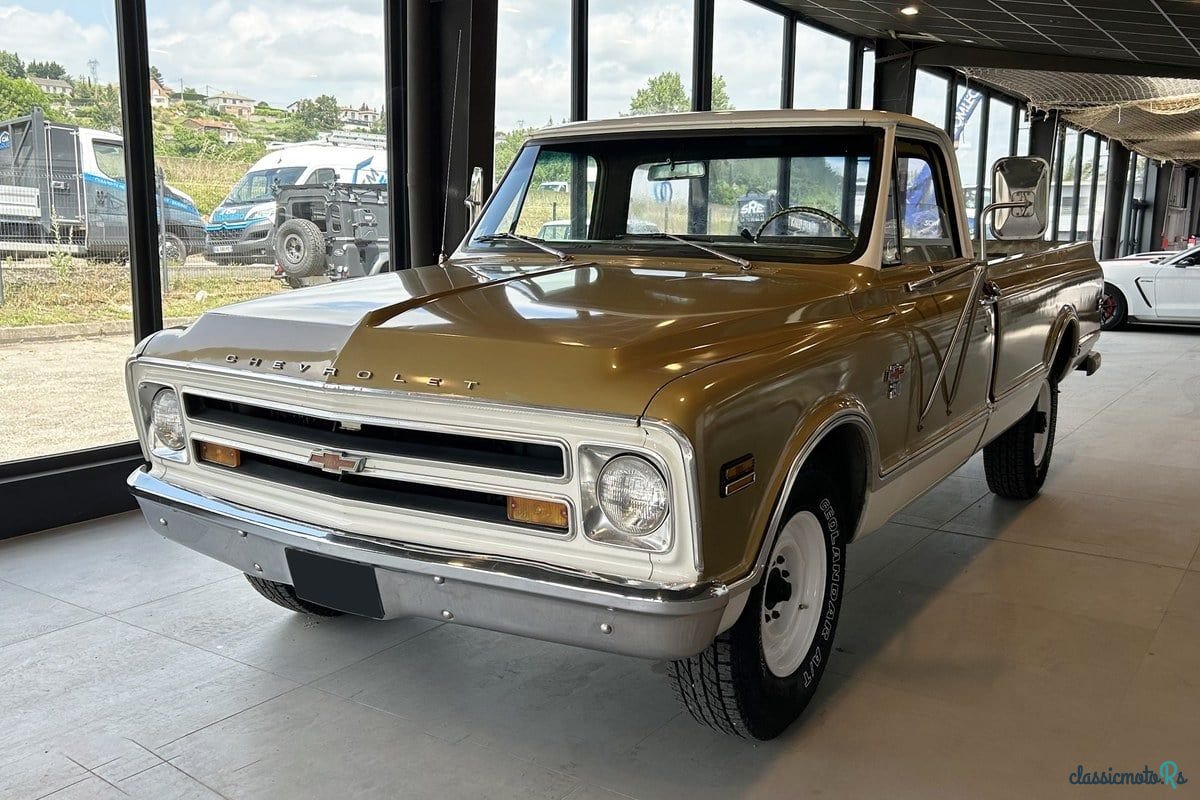 1968' Chevrolet C20 photo #1