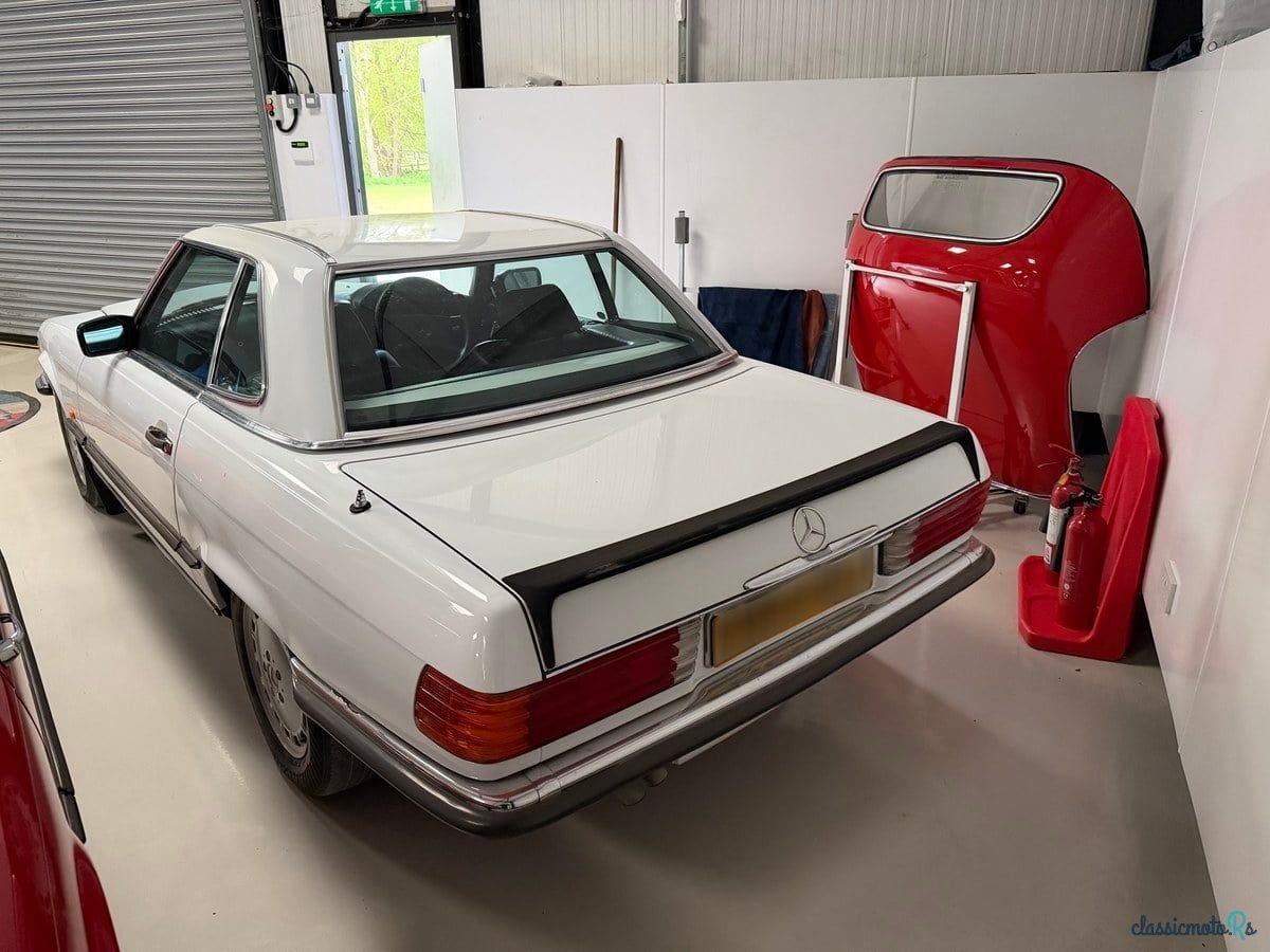 1988' Mercedes-Benz Sl Class photo #3