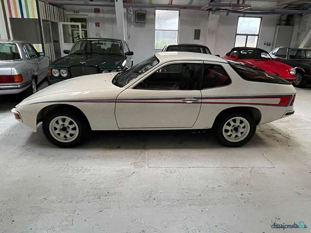 1977' Porsche 924 photo #3
