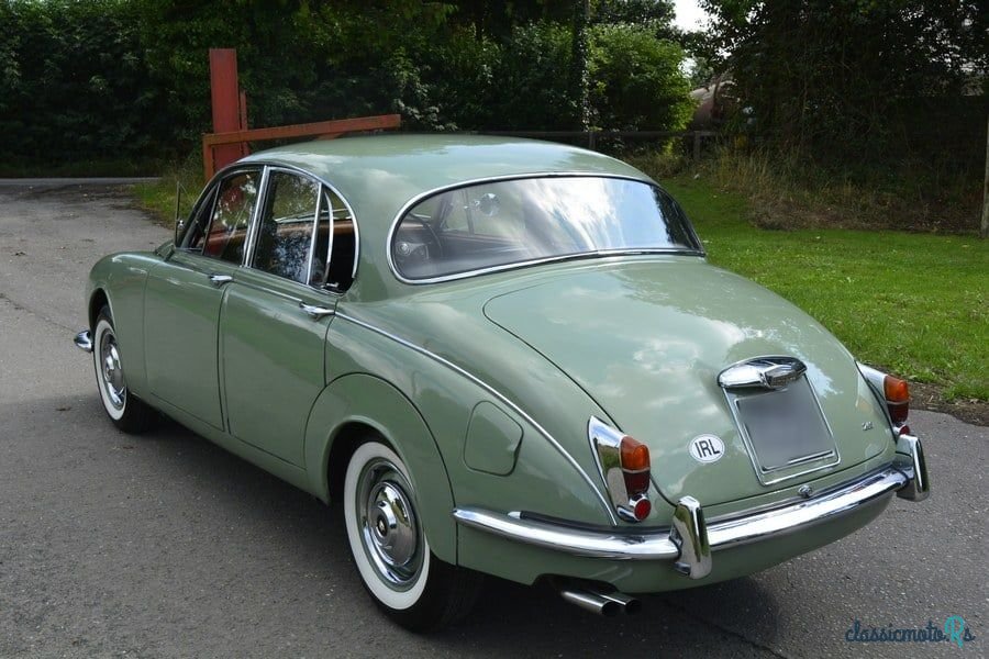 1967' Jaguar Mark 2 photo #5