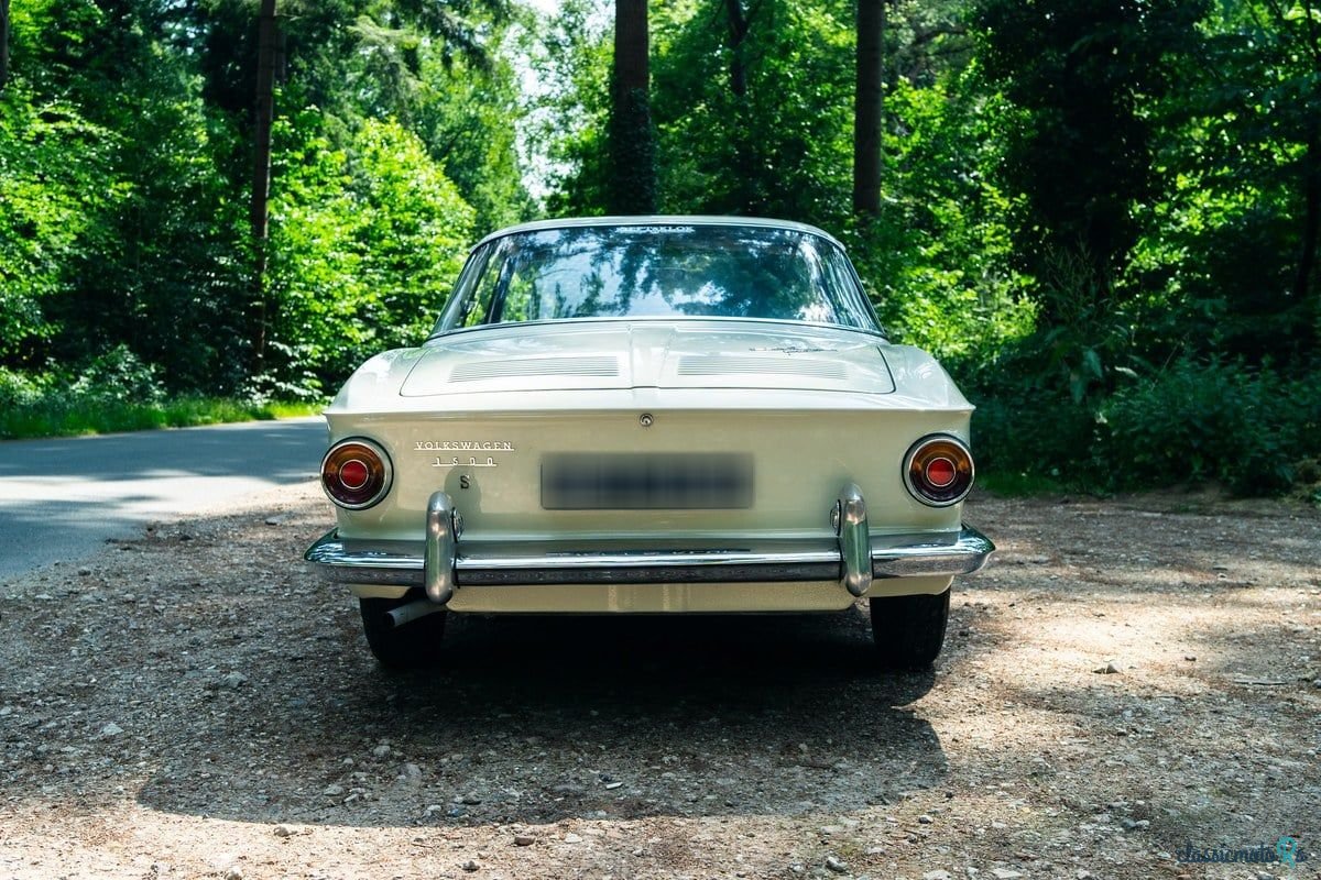1964' Volkswagen Karmann Ghia photo #6