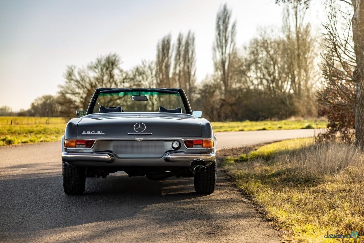 1970' Mercedes-Benz Sl Class photo #1