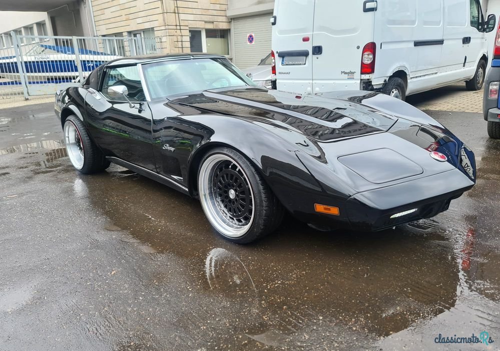 1974' Chevrolet Corvette photo #1
